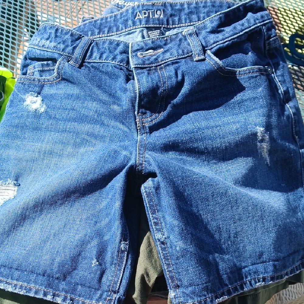 Apt. 9 Women's Distressed Dark Blue Denim Shorts